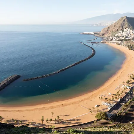 Home2book Stylish With Terrace In Cruz *