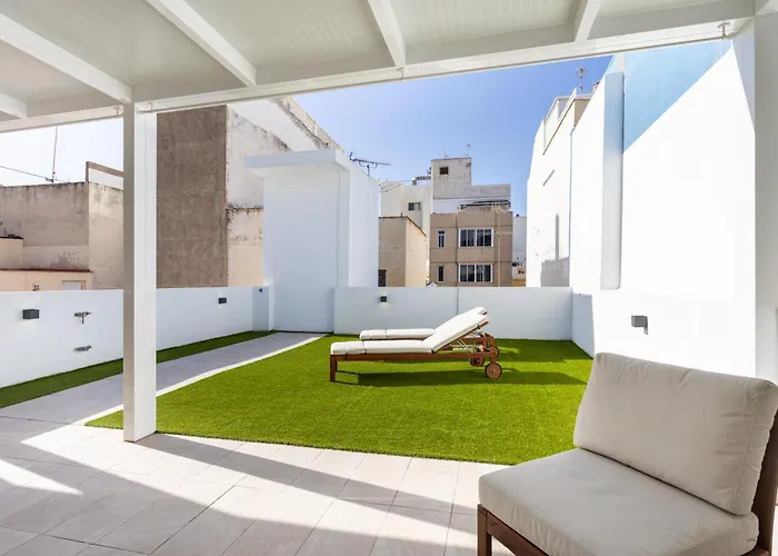 Home2book Stylish With Terrace In Cruz